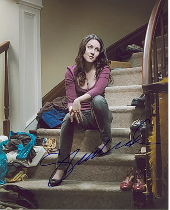 Shannon Woodward autograph