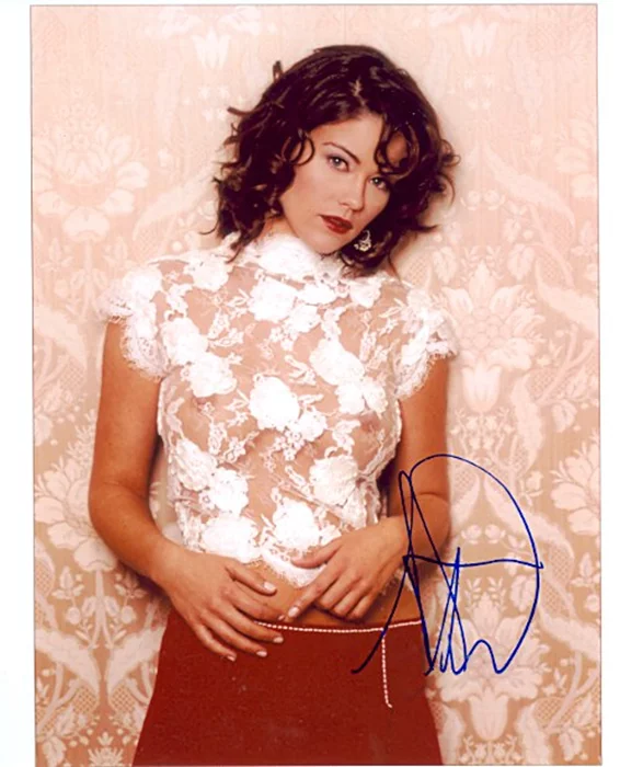 Susan Ward autograph