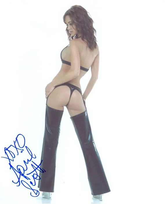 April Scott autograph