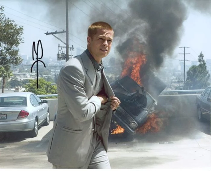 Brad Pitt autograph