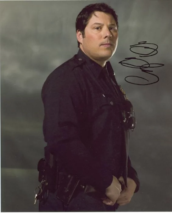 Greg Grunberg autograph