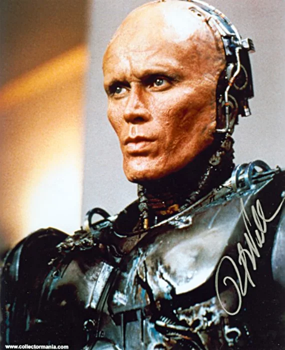 Peter Weller autograph