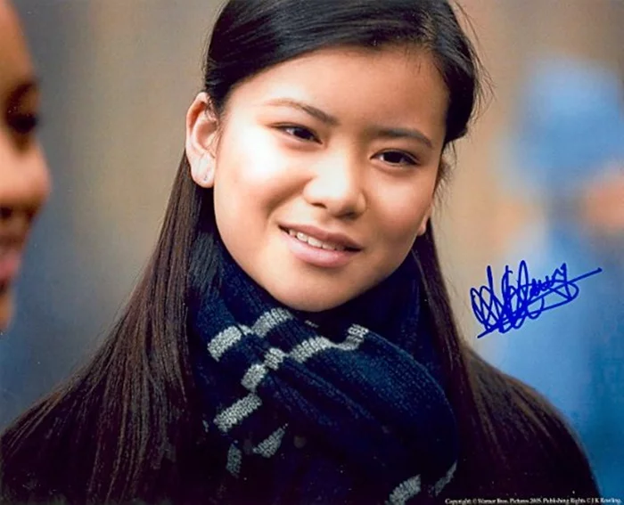 Katie Leung autograph
