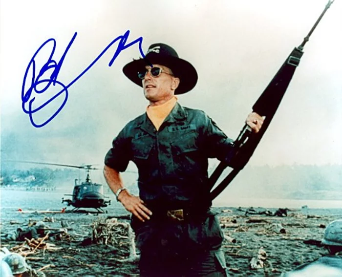 Robert Duvall autograph