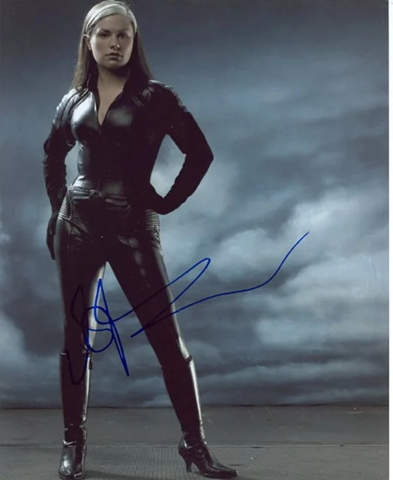 Anna Paquin autograph