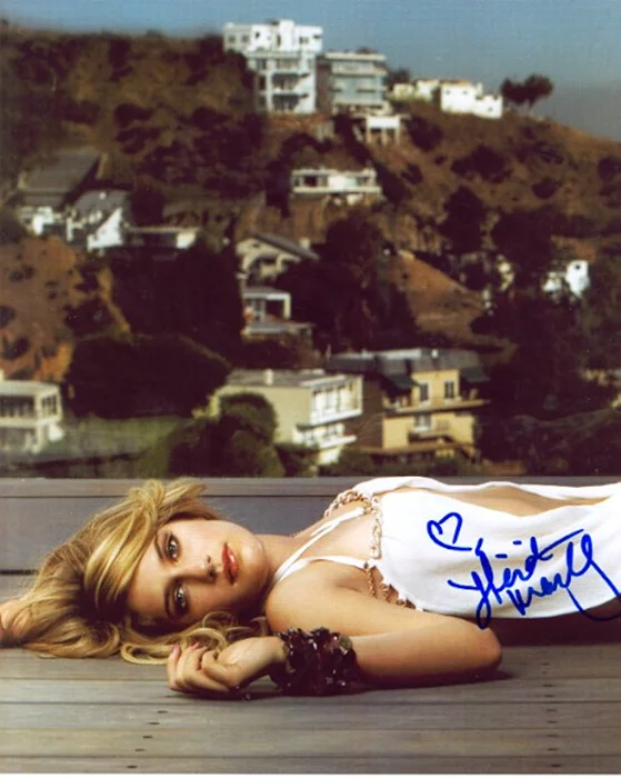 Heidi Montag autograph