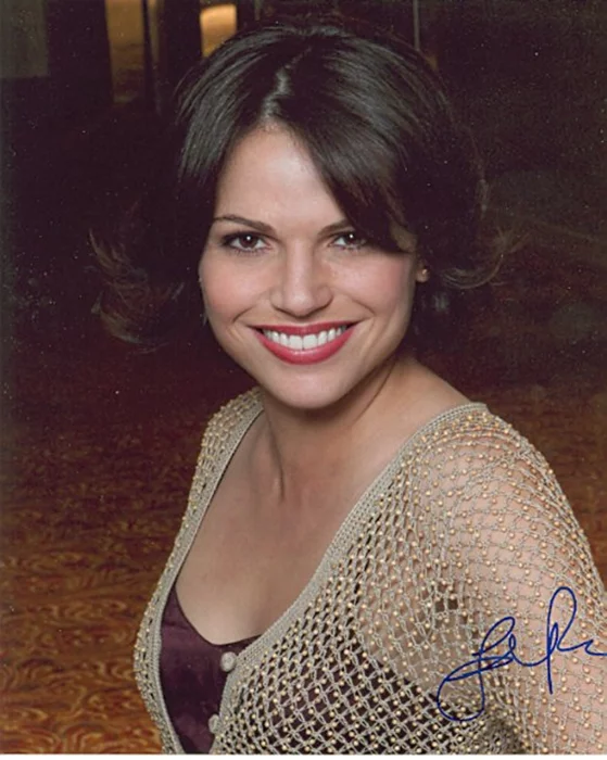 Lana Parrilla autograph