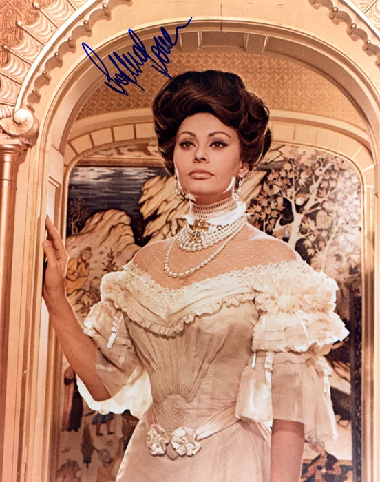 Sophia Loren autograph