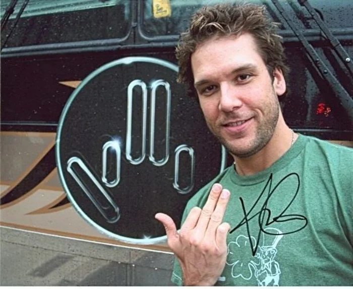Dane Cook autograph