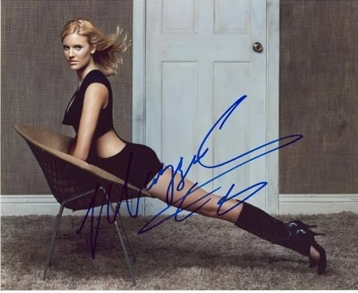 Maggie Grace autograph