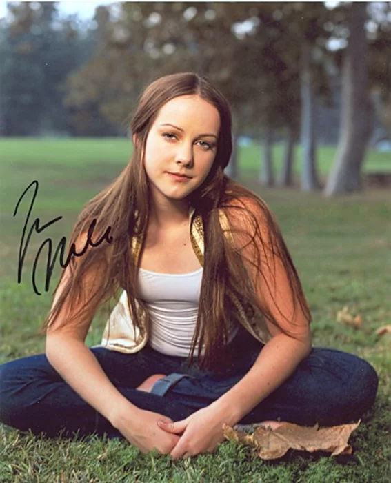 Jena Malone autograph