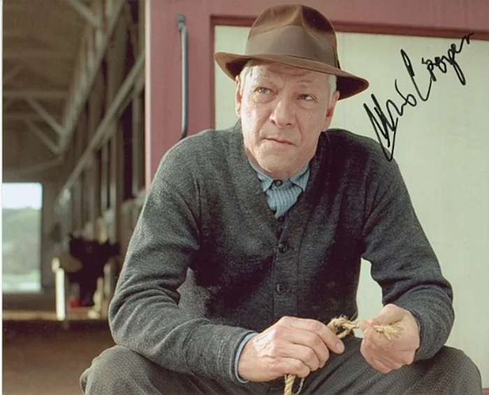 Chris Cooper autograph