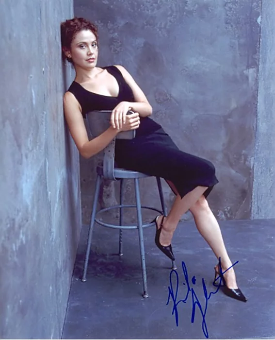Reiko Aylesworth autograph