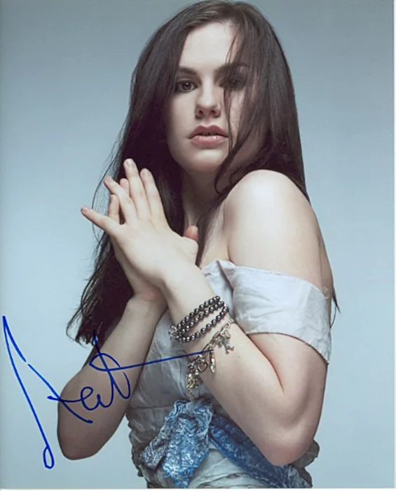 Anna Paquin autograph