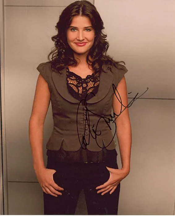 Cobie Smulders autograph