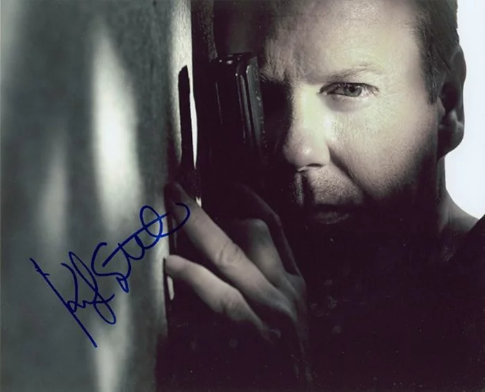 Kiefer Sutherland autograph