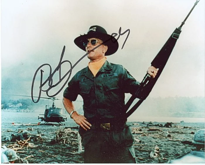 Robert Duvall autograph
