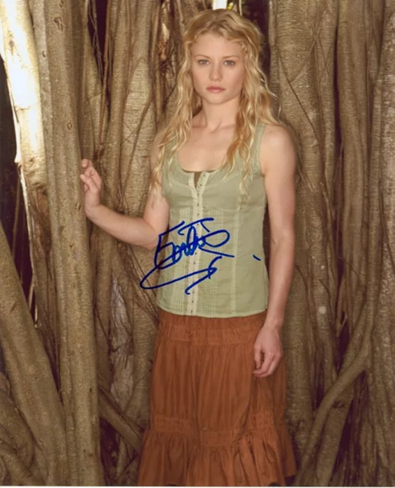 Emilie de Ravin autograph