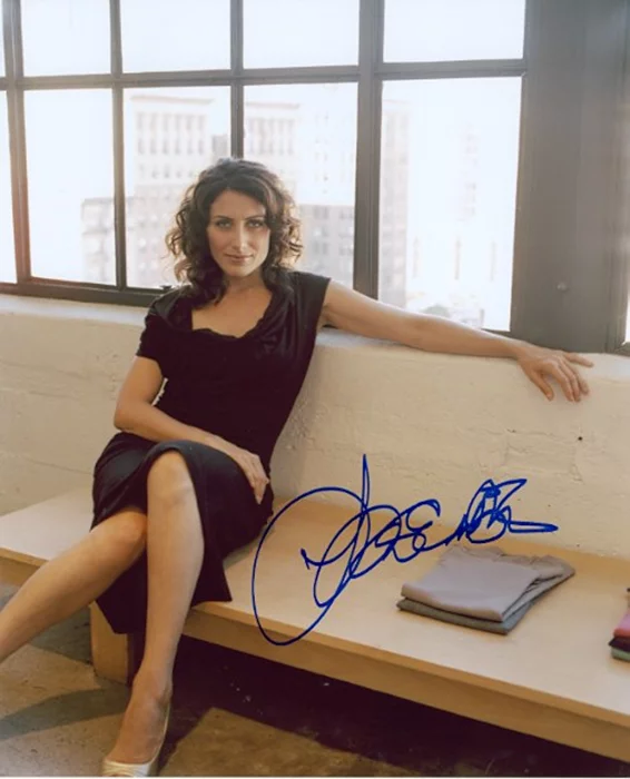 Lisa Edelstein autograph