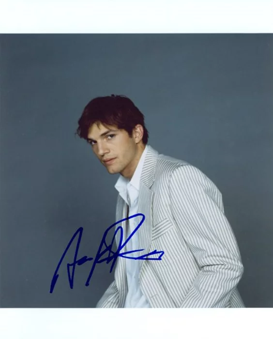 Ashton Kutcher autograph