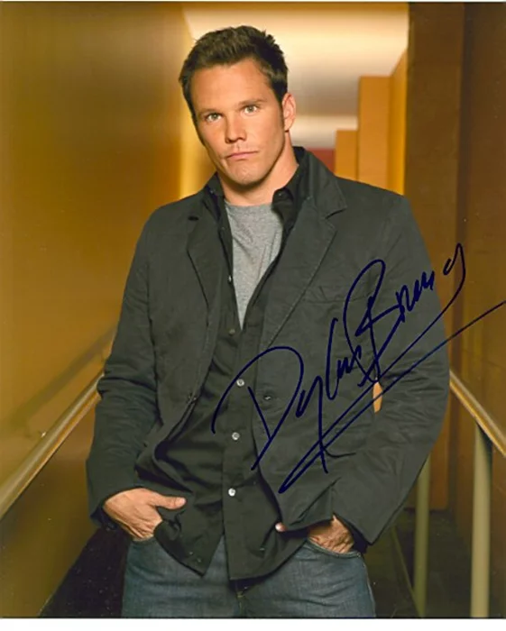 Dylan Bruno autograph