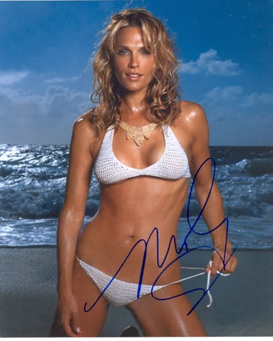 Molly Sims autograph