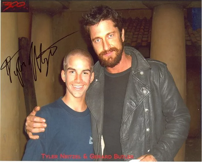 Tyler Neitzel autograph