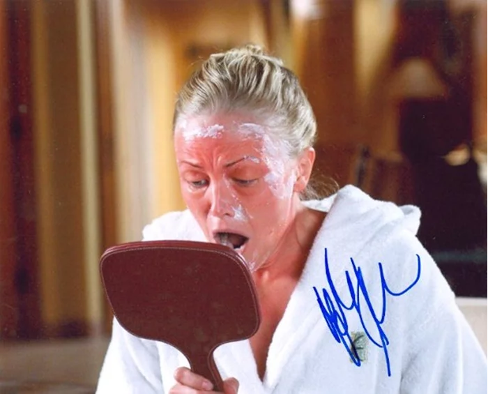 Malin Akerman autograph
