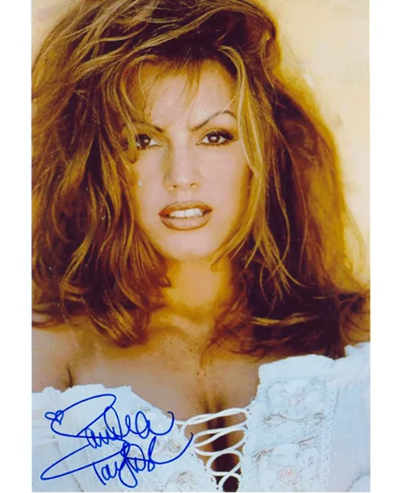 Sandra Taylor autograph