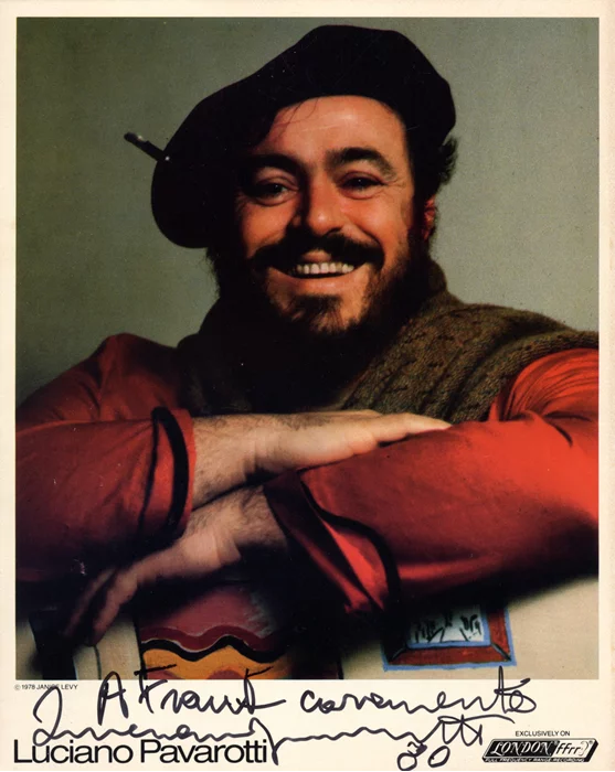 Luciano Pavarotti autograph