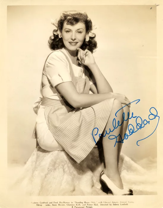 Paulette Goddard autograph