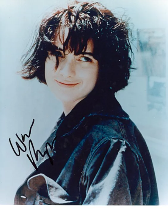 Winona Ryder autograph