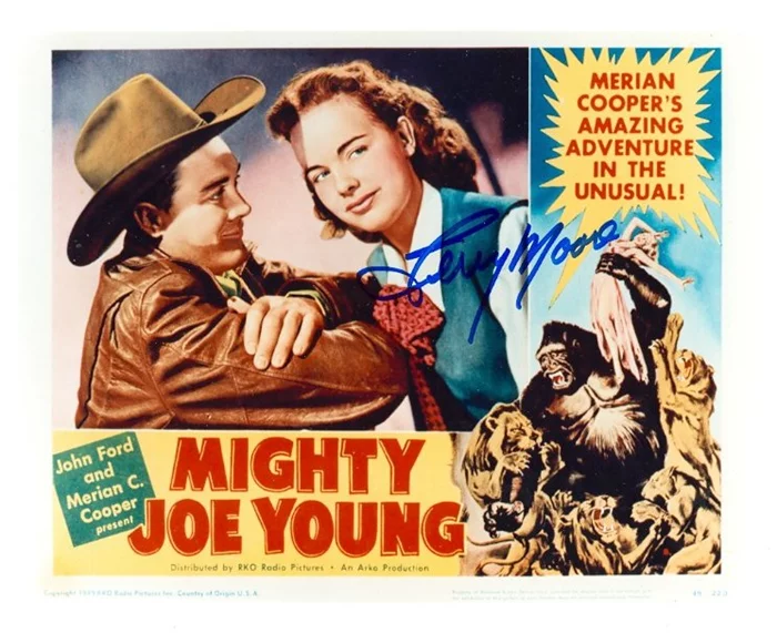 Terry Moore autograph