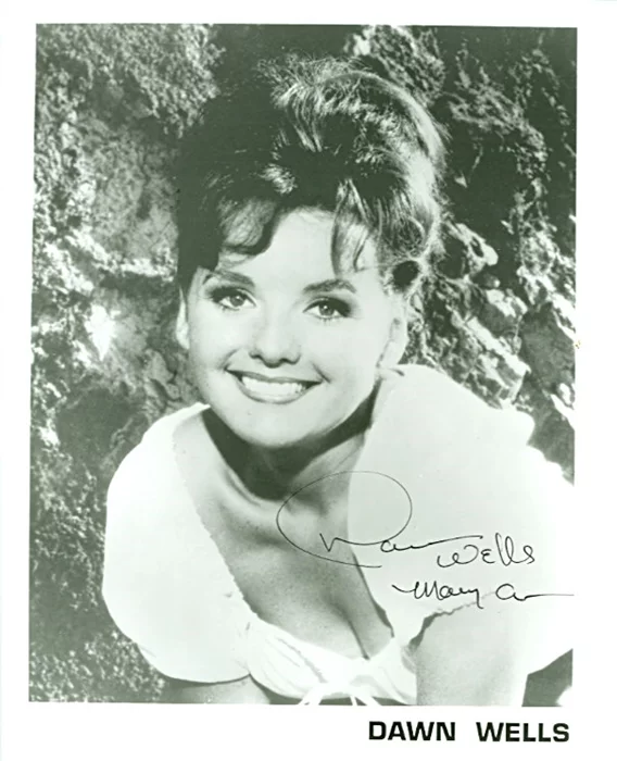 Dawn Wells autograph