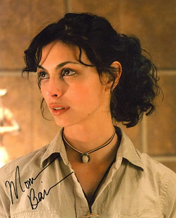 Morena Baccarin autograph