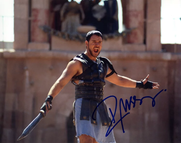Russell Crowe autograph