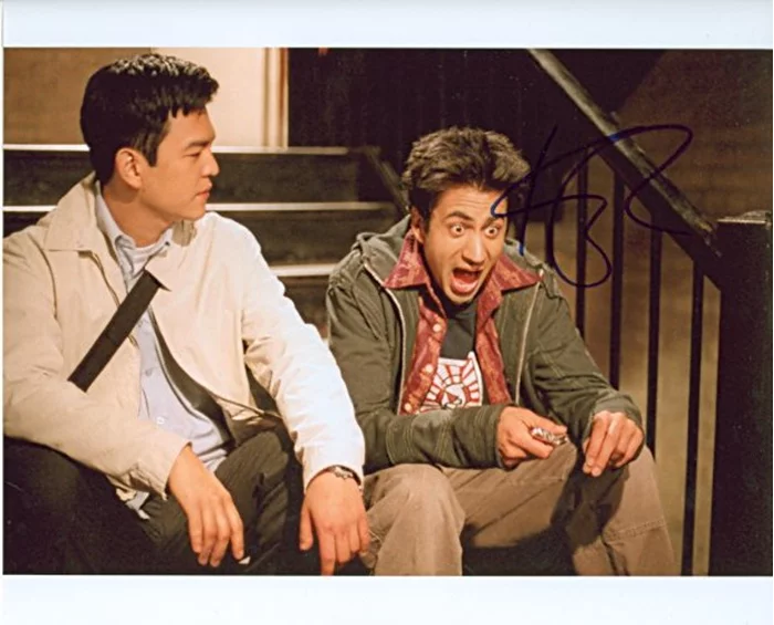 Kal Penn autograph