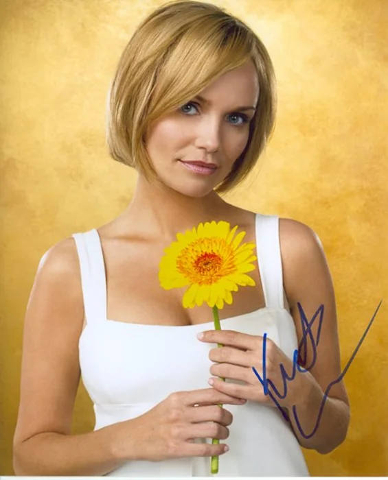 Kristin Chenoweth autograph