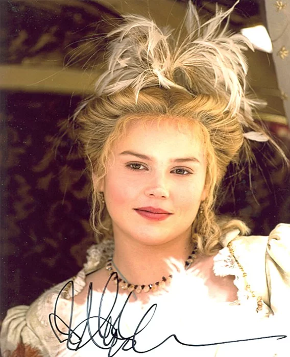 Abbie Cornish autograph