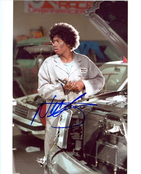 Nick Cannon autograph