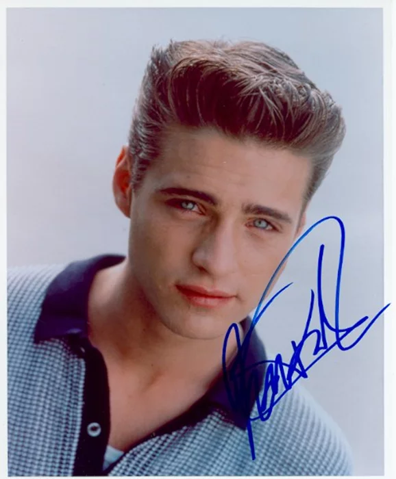 Jason Priestley autograph