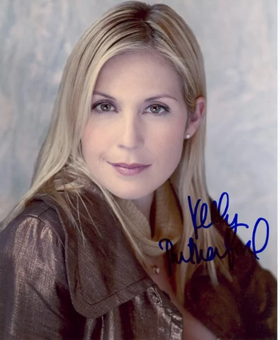 Kelly Rutherford autograph