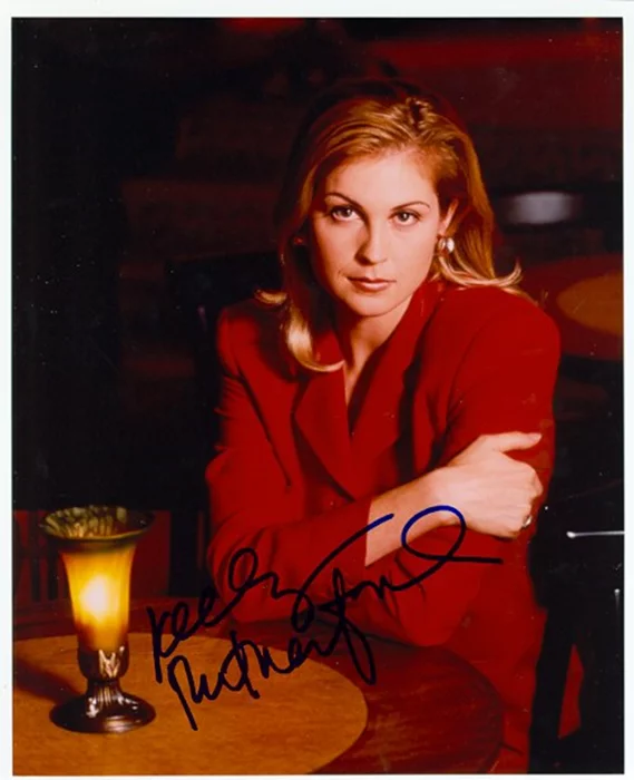 Kelly Rutherford autograph