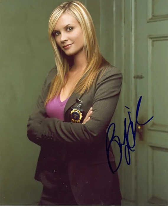 Bonnie Somerville autograph