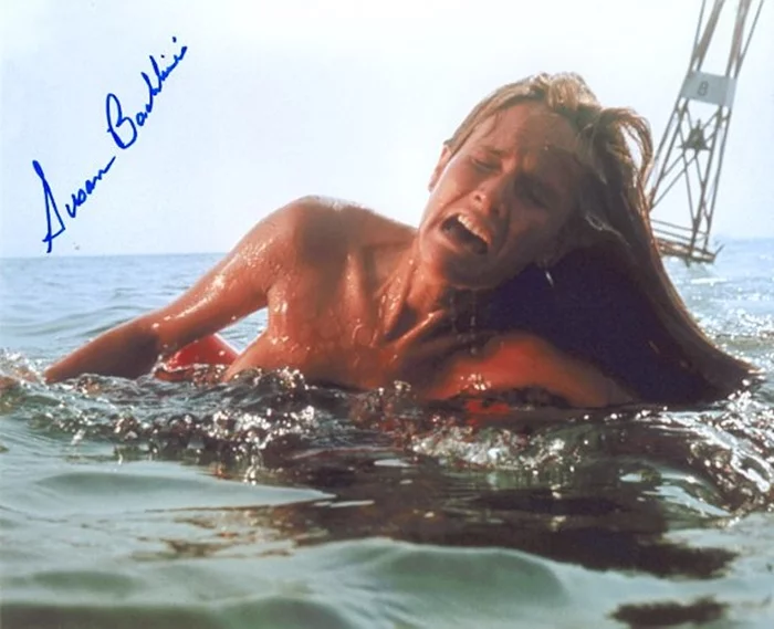 Susan Backlinie autograph