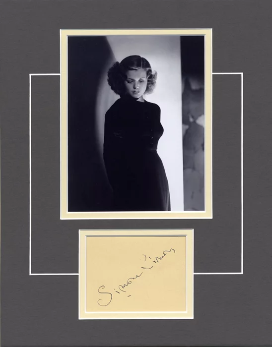 Simone Simon autograph