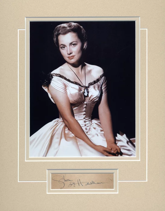 Olivia DeHavilland autograph