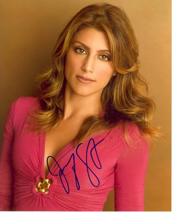 Jennifer Esposito autograph