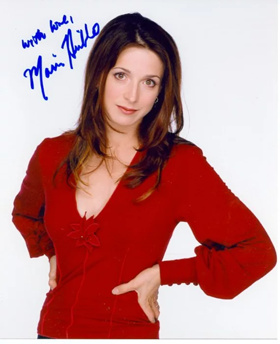 Marin Hinkle autograph