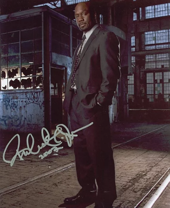 Richard T. Jones autograph